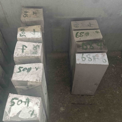 White or Customized Ceramic Parts with Custom Corundum Mullite Refractory Objects